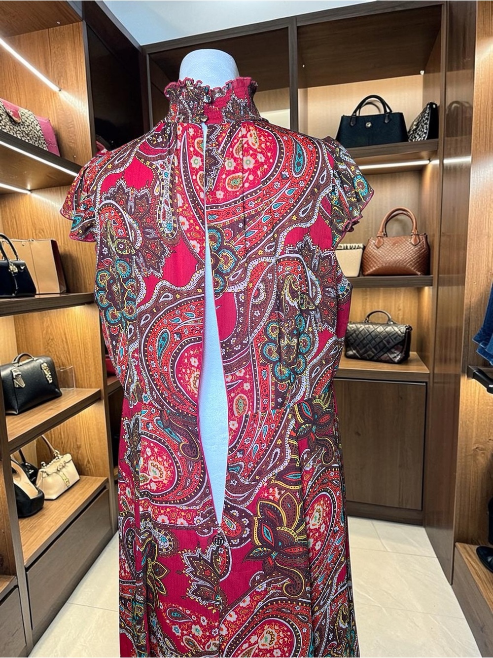 Tommy Hilfiger Paisley Maxi Dress
Size 12 - Picture 7 of 13